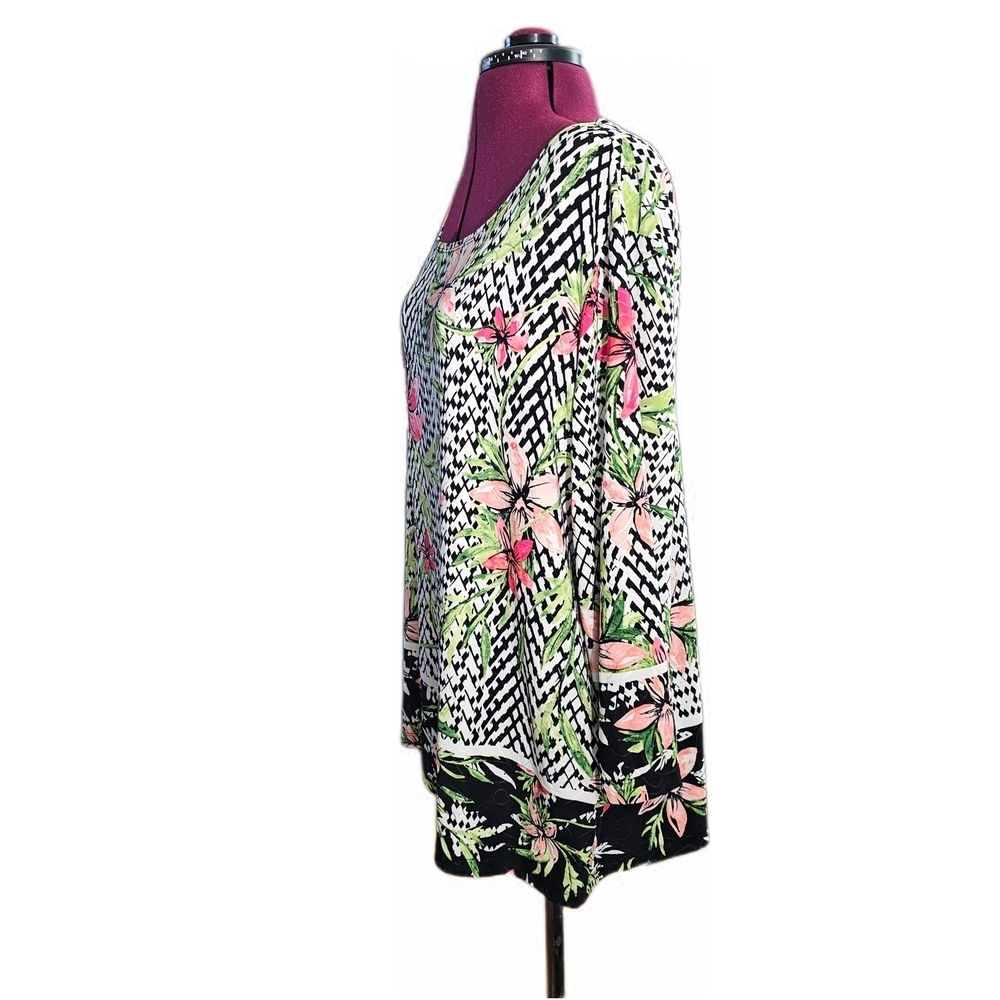 JN Collectipn Tropical Tunic Black and Pink Floral Blouse Top - Picture 3 of 14